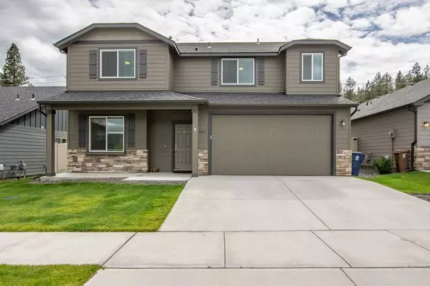 Beautiful 4 Bedroom 2.5 Bath River Run Home Apartment for rent in Spokane, WA