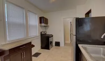 2 of 25 2 Bed Home House for rent in Davenport, IA