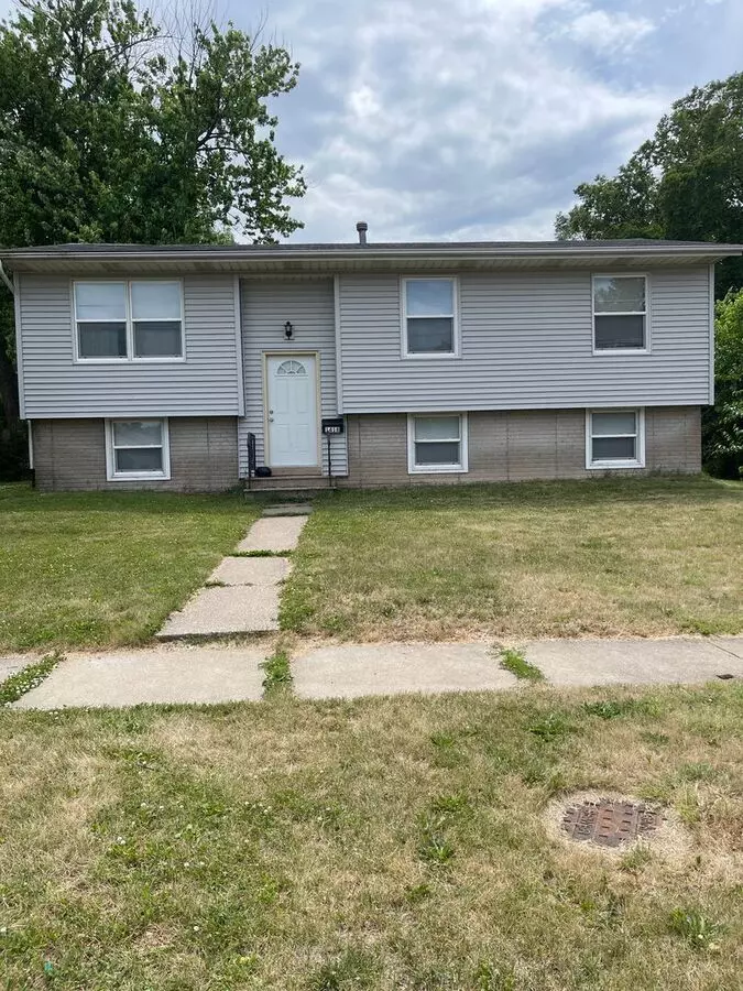 3 Bedroom 1 Bath House In East Moline House for rent in East Moline, IL
