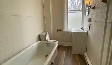4 of 14 212 E Lemon St Apartment for rent in Lancaster, PA