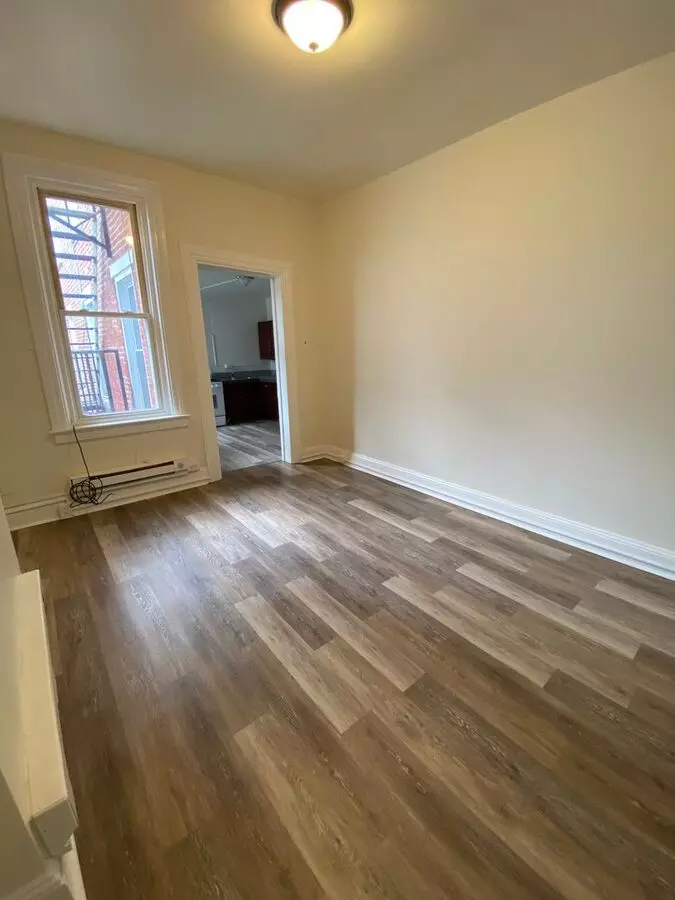 212 E Lemon St Apartment for rent in Lancaster, PA
