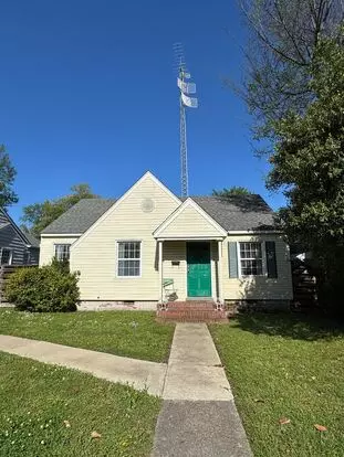 Historic 3 Bedroom Home In Downtown Clarksdale Apartment for rent in Clarksdale, MS Historic 3 Bedroom Home In Downtown Clarksdale Apartment for rent in Clarksdale, MS