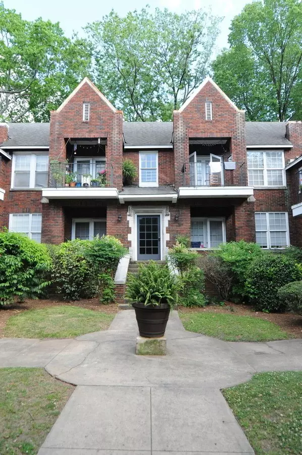 Alta Vista Apartment for rent in Birmingham, AL