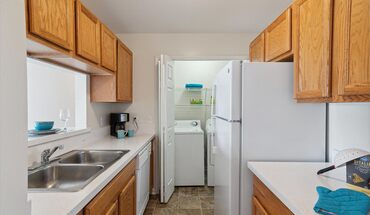 South Pointe Apartment for rent in Southgate, MI