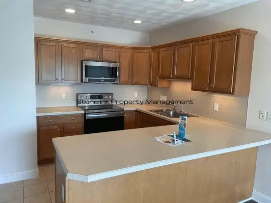 Luxury Condo For Rent In Ross Commons Of Rumford! Apartment for rent in Rumford, RI