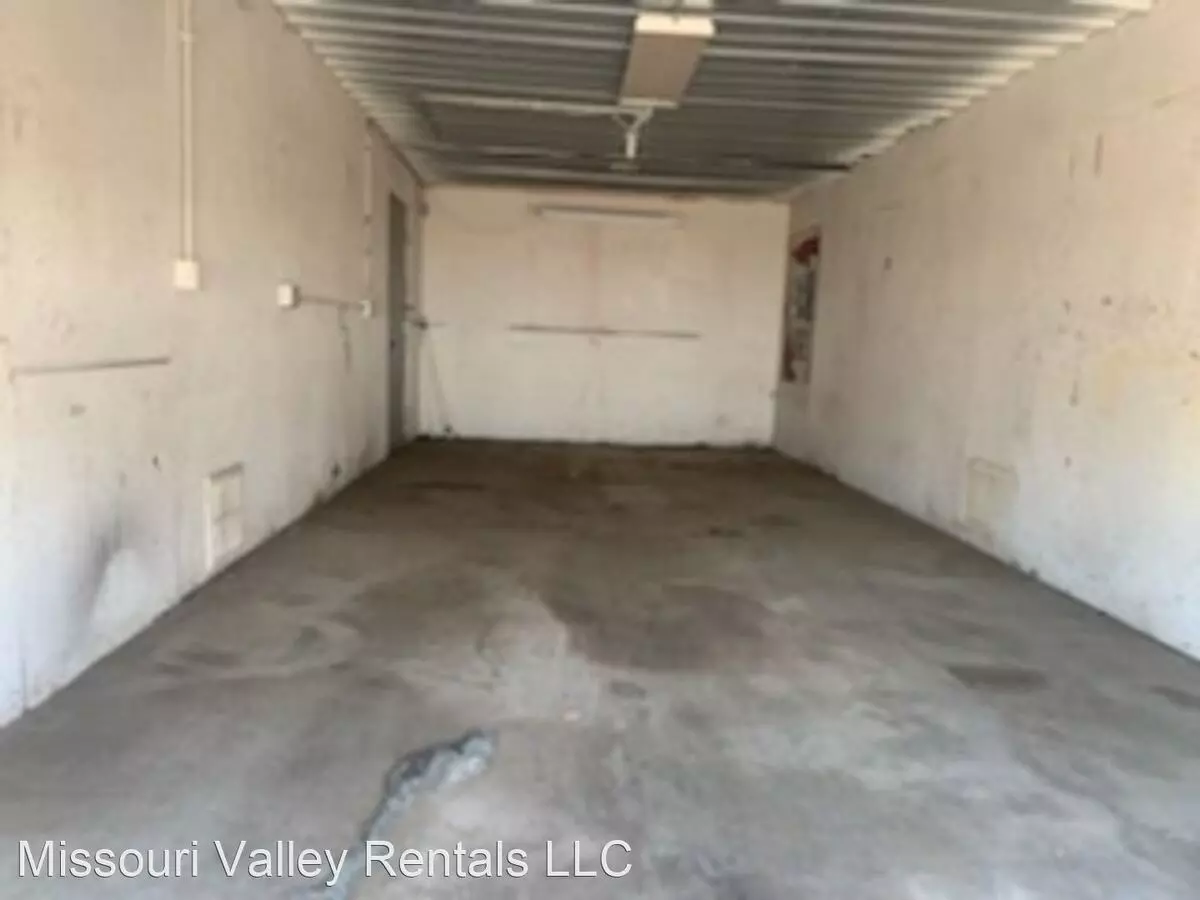 1709 Park Ave Apartment for rent in Bismarck, ND