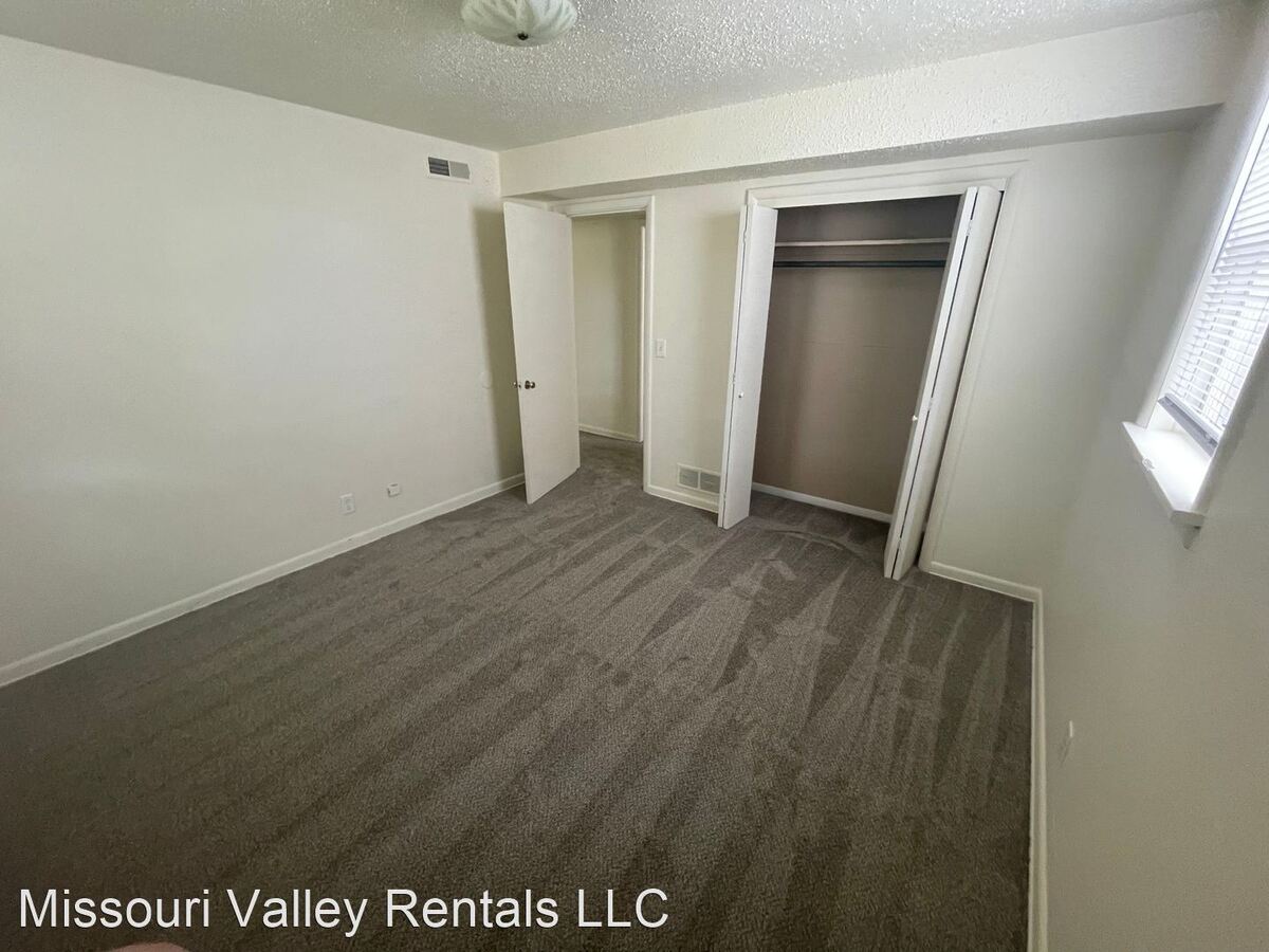 312 W Ingals Ave Bismarck, ND Apartment for Rent Rentable