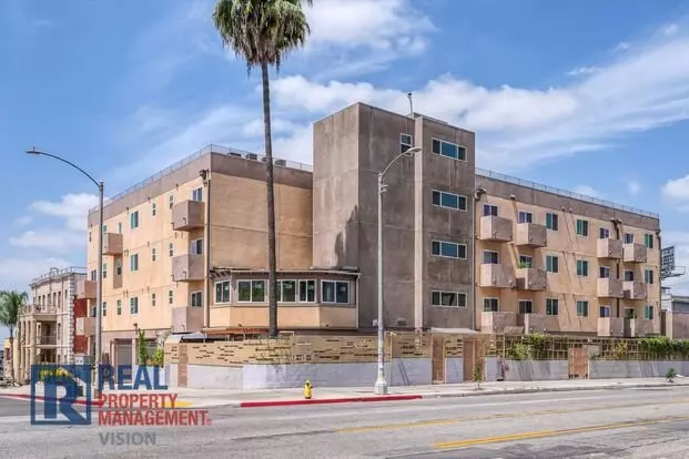 Westlake Park Square Apartments Apartment for rent in Los Angeles, CA Westlake Park Square Apartments Apartment for rent in Los Angeles, CA