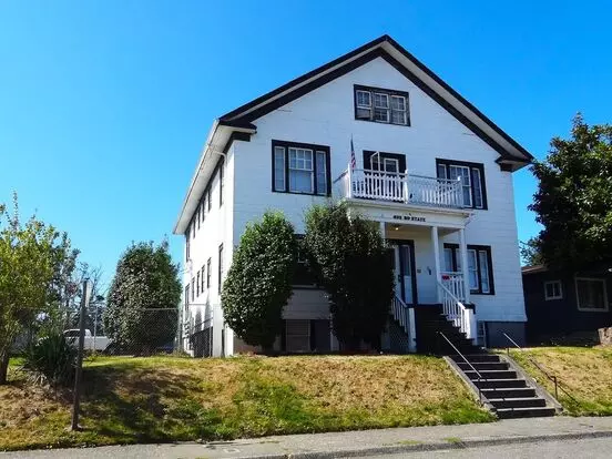 Es: 632 N State Apartment for rent in Tacoma, WA