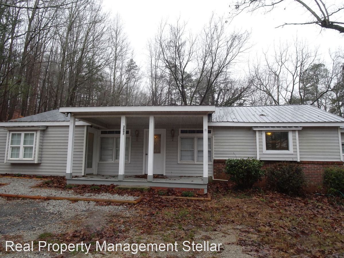2697 W Currahee St Toccoa, GA House for Rent Rentable
