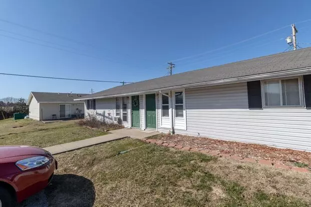 2 Bedroom And 1 Bath Apartment for rent in Columbia, MO