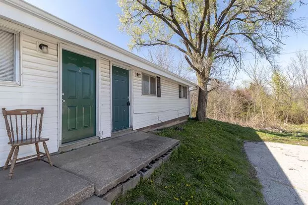 2 Bedroom, 1 Bath Apartment for rent in Columbia, MO