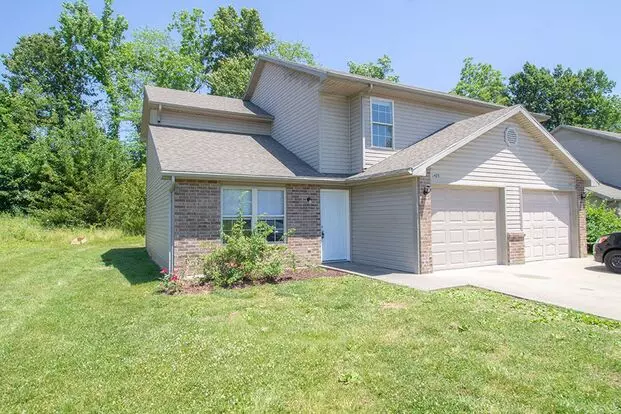 Large 4 Bedroom Duplex Apartment for rent in Columbia, MO Large 4 Bedroom Duplex Apartment for rent in Columbia, MO