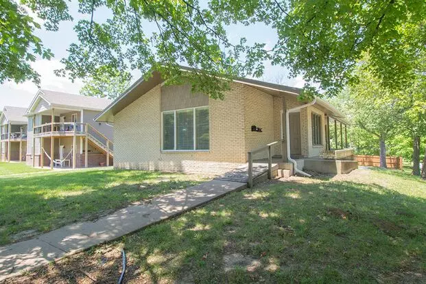 1415 Paris Rd Apartment for rent in Columbia, MO