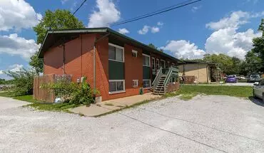 5 of 22 Leeway 2 Bedroom - Upper Level House for rent in Columbia, MO