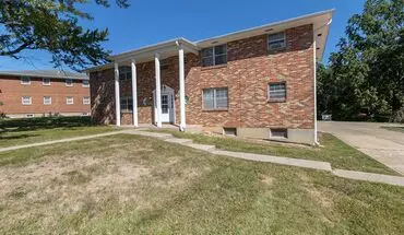 2 of 24 2705 W Rollins Rd Apartment for rent in Columbia, MO