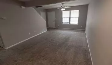4 of 35 Vanderveen Duplex House for rent in Columbia, MO