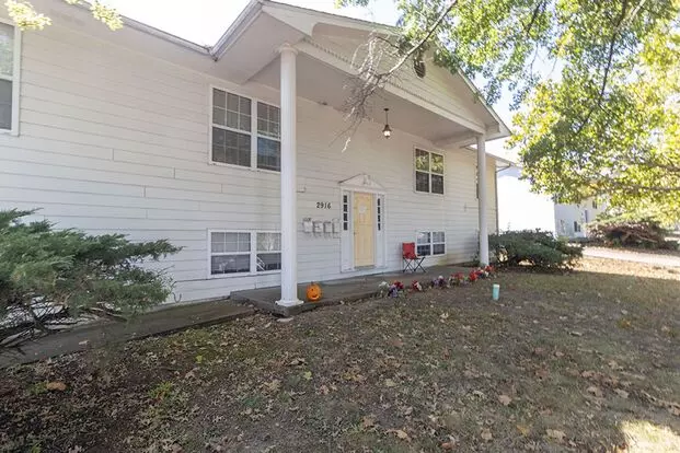 Leeway 2 Bedroom - Upper Level Apartment for rent in Columbia, MO