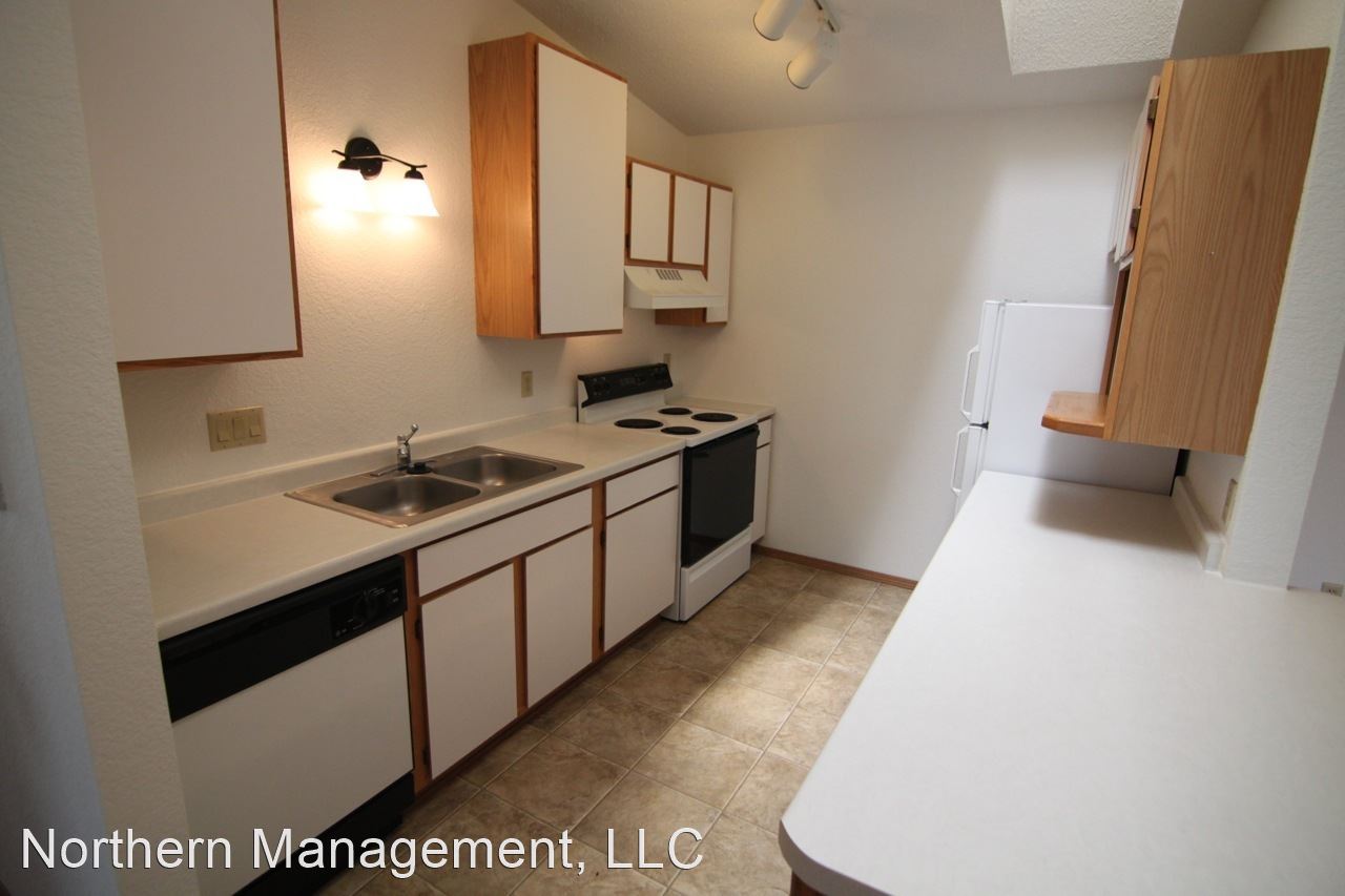 Union Square Apartment for rent in Sheboygan, WI