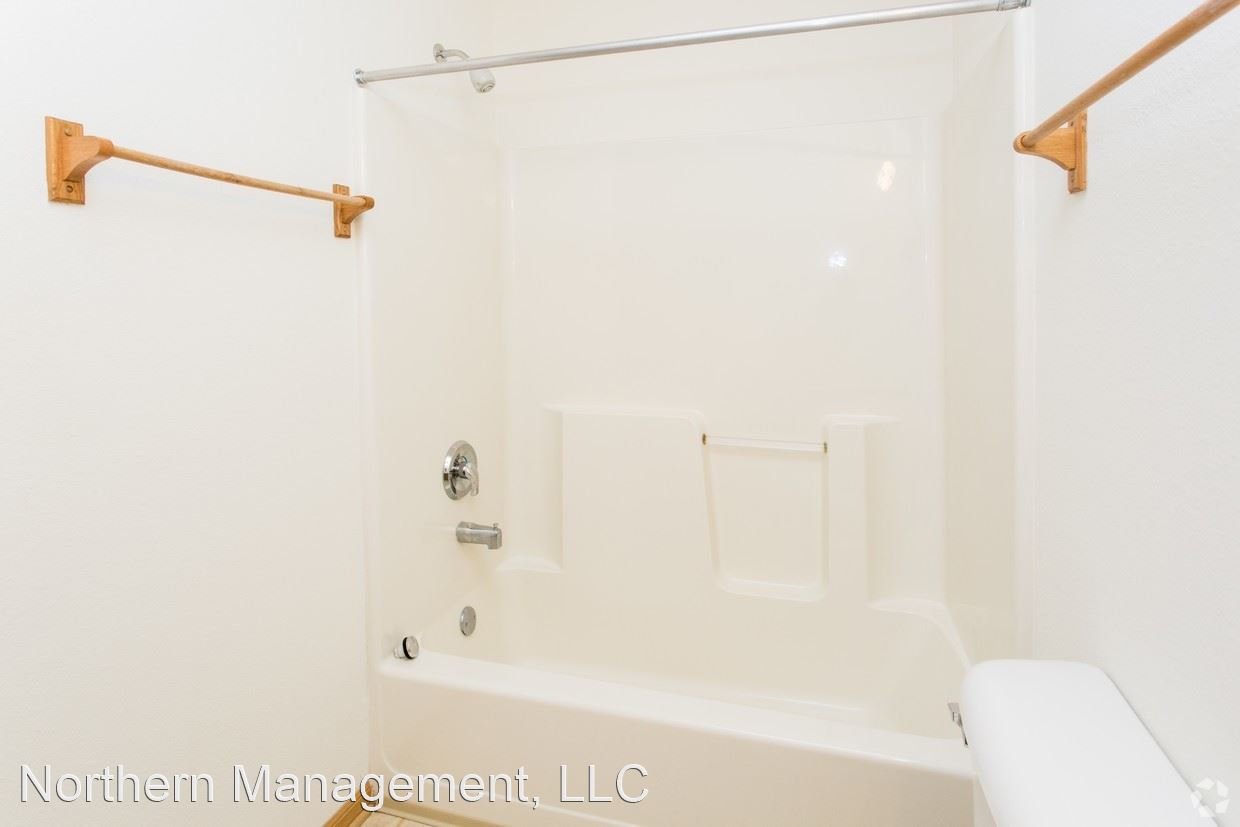 703 717 Carol St Clinton, WI Apartment for Rent Rentable