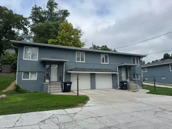 Poppleton Ave Duplexes, Llc. Apartment for rent in Omaha, NE Poppleton Ave Duplexes, Llc. Apartment for rent in Omaha, NE