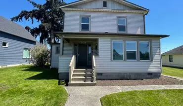 4 of 17 2419 State- 4 Unit Apartment for rent in Everett, WA