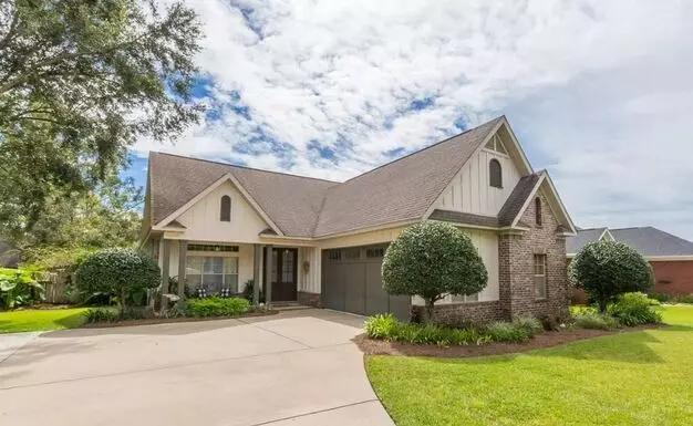 Coming Soon! 3 Bedroom / 2 Bath Newly Remodeled Home Apartment for rent in Fairhope, AL Coming Soon! 3 Bedroom / 2 Bath Newly Remodeled Home Apartment for rent in Fairhope, AL