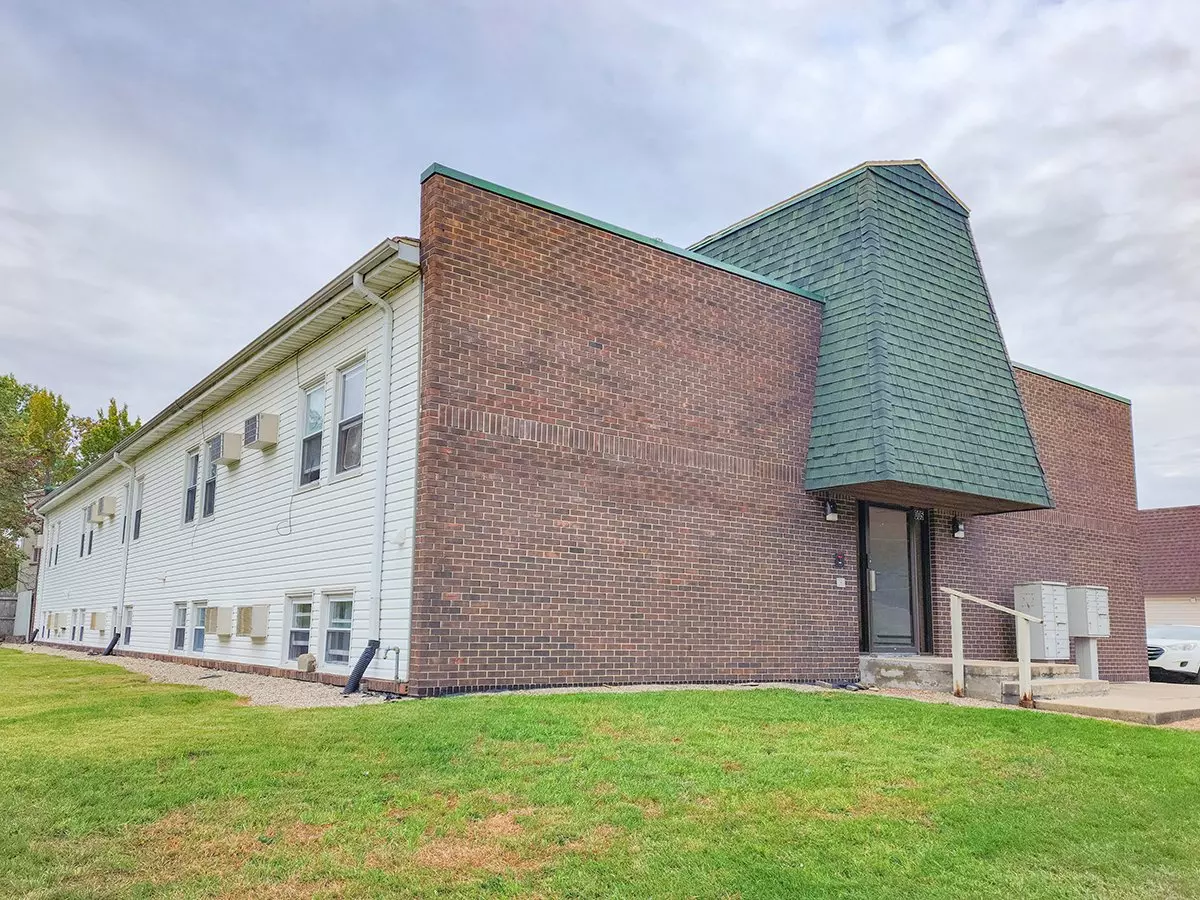 1005CO Apartment for rent in Urbana, IL