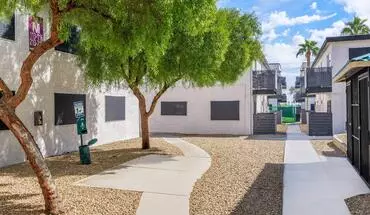 2 of 18 Tides on Cambridge Apartment for rent in Las Vegas, NV