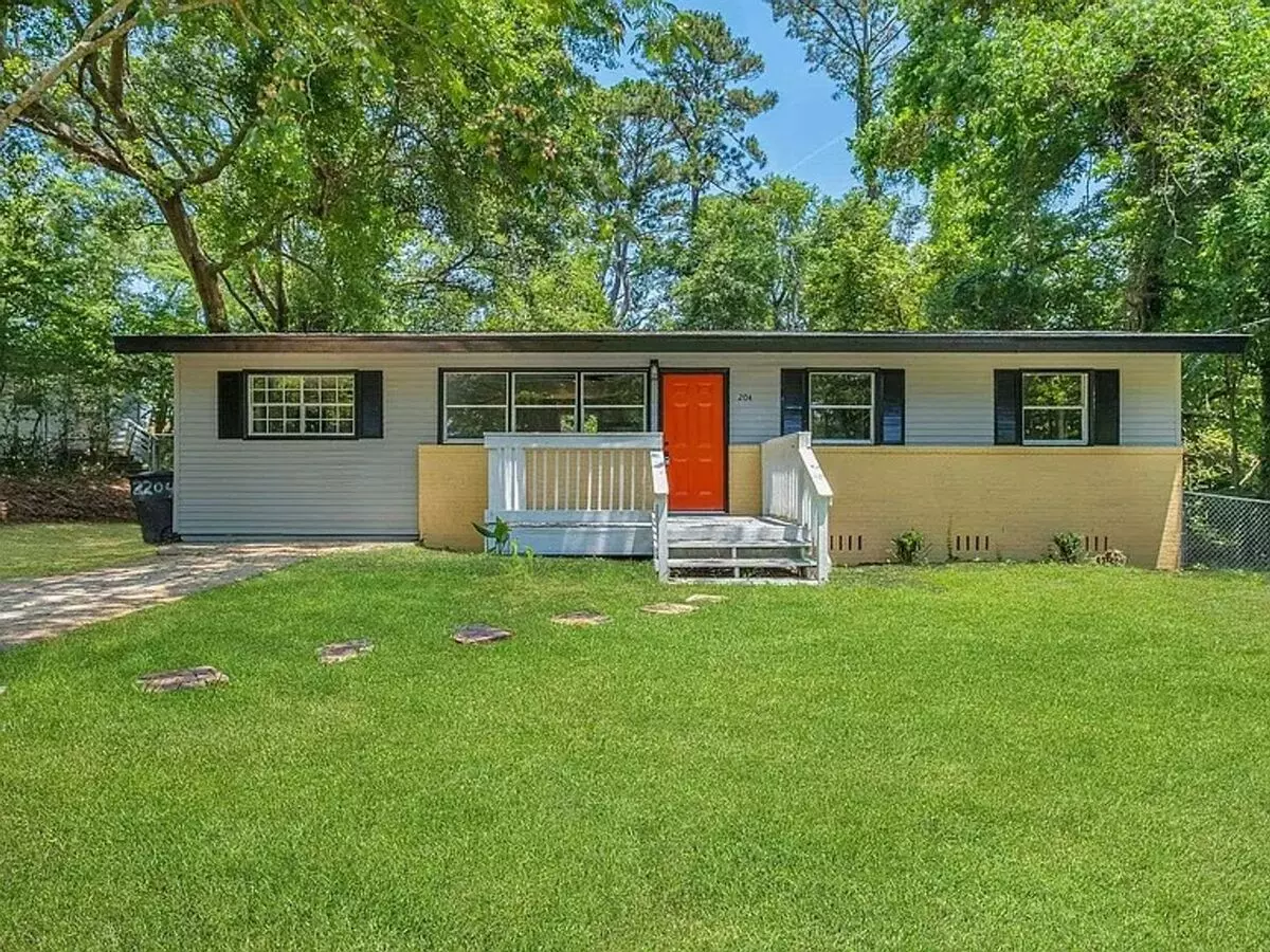 2204 Berkshire Drive --- Ranch-style Home House for rent in Tallahassee, FL