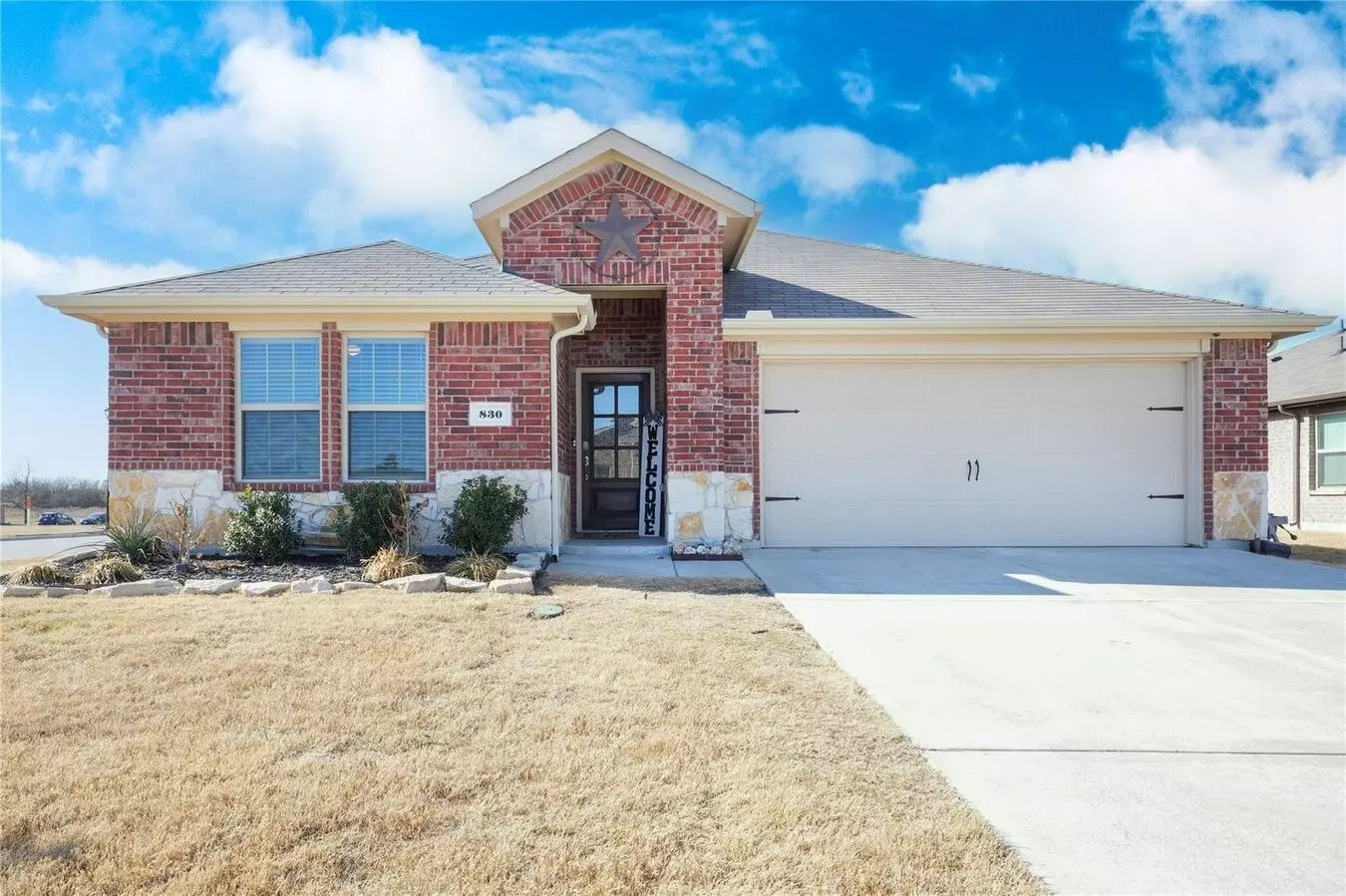 Open Floor Plan With Custom Upgrades, 4 Bedrooms, 3 Full Baths With Study Or Play Area, One-owner Home On A Corner Lot In The Magnolia Division In Josephine. House for rent in Josephine, TX