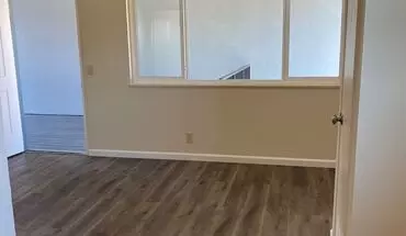 4 of 8 Breezeway Apartments Apartment for rent in Salinas, CA