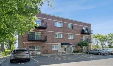 2 of 12 Oak Forest Hidden Gem Apartment for rent in Oak Forest, IL