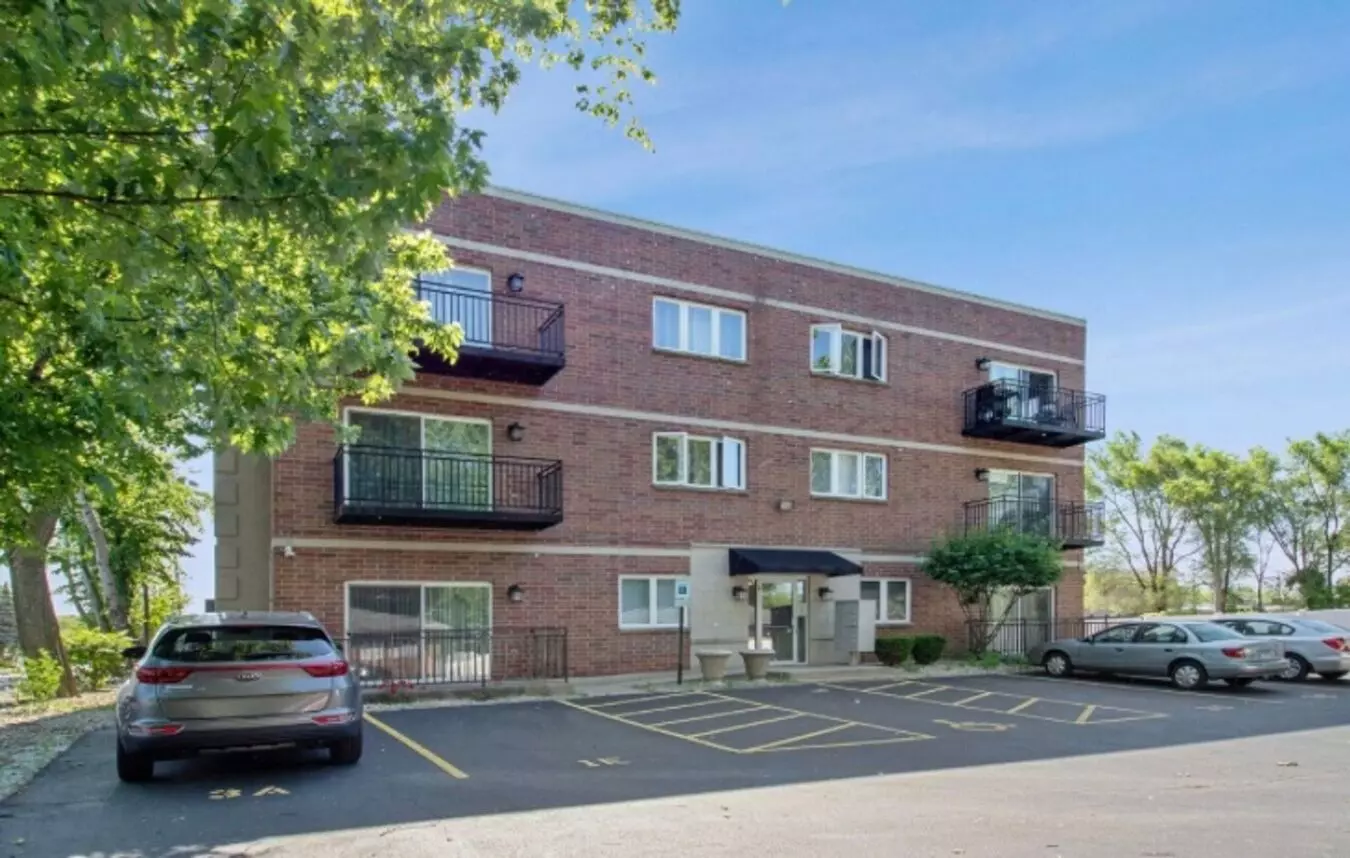 Oak Forest Hidden Gem Apartment for rent in Oak Forest, IL