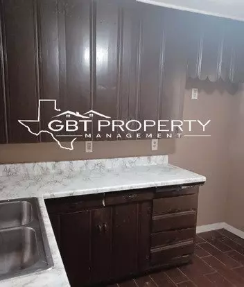Lpp - 402 Davis St Apartment for rent in Longview, TX