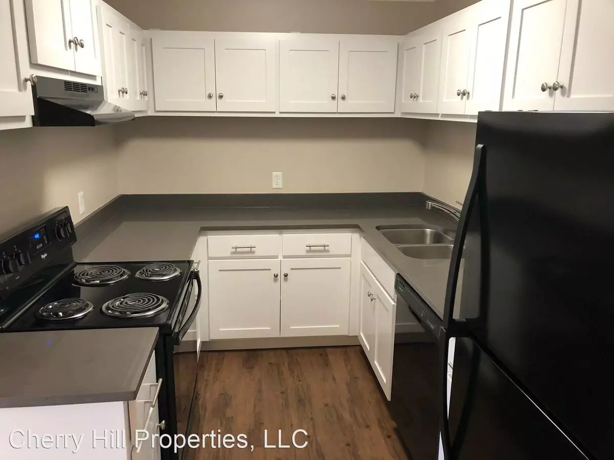 Quail Creek Apts. Apartment for rent in Lawrence, KS