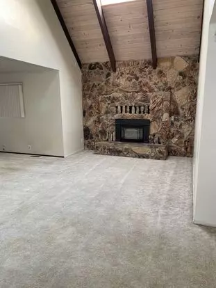 Al Tahoe - 4 Bedroom 2 Bath With Garage Available For Long Term Apartment for rent in South Lake Tahoe, CA