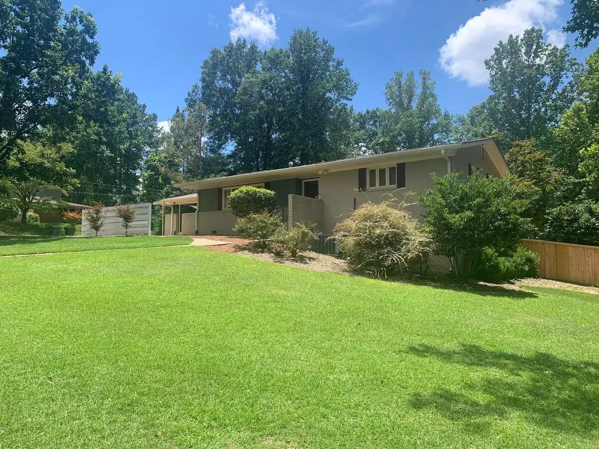 Great Location On This 4 Bedroom Home In Auburn House for rent in Auburn, AL