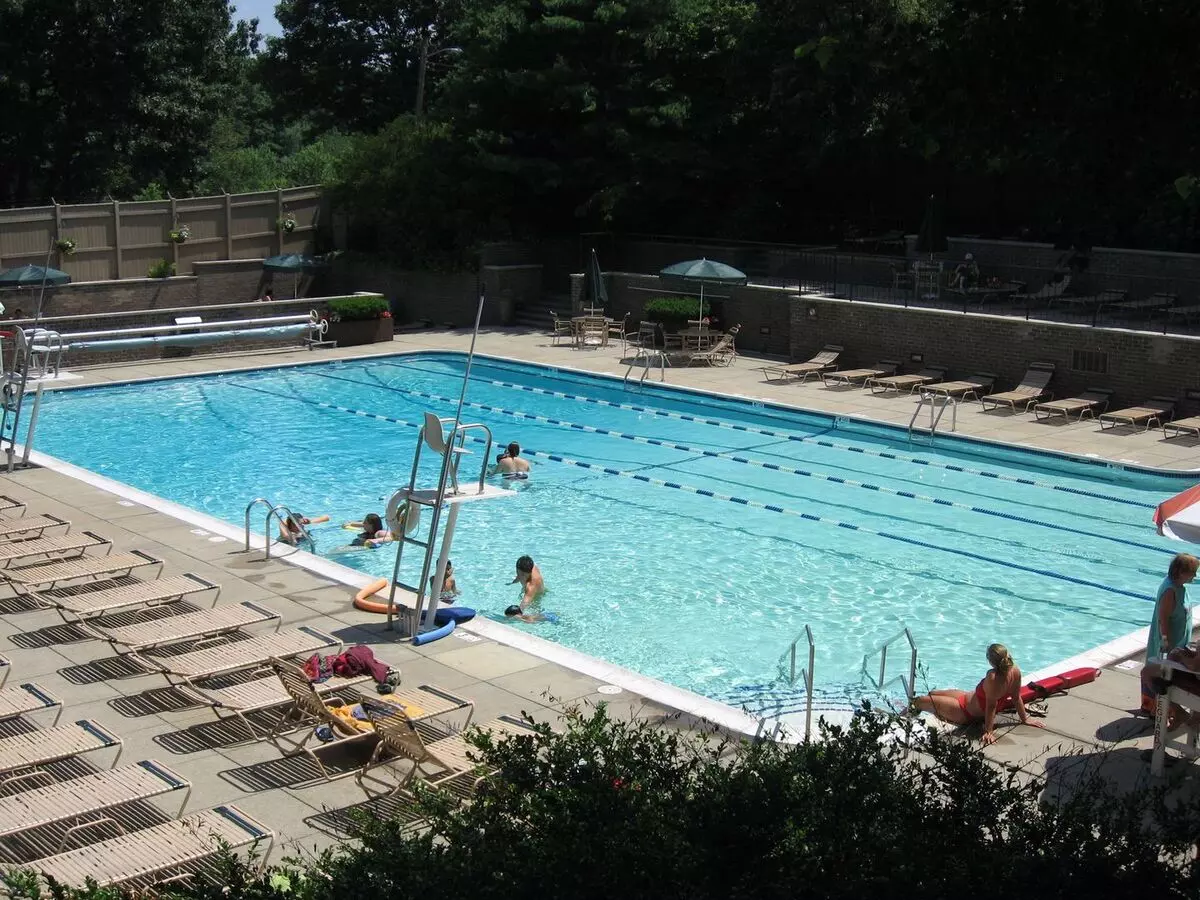 Large 1bd In Desirable Brook House. West Facing Sunny Higher Floor Unit W/balcony! Apartment for rent in Brookline, MA
