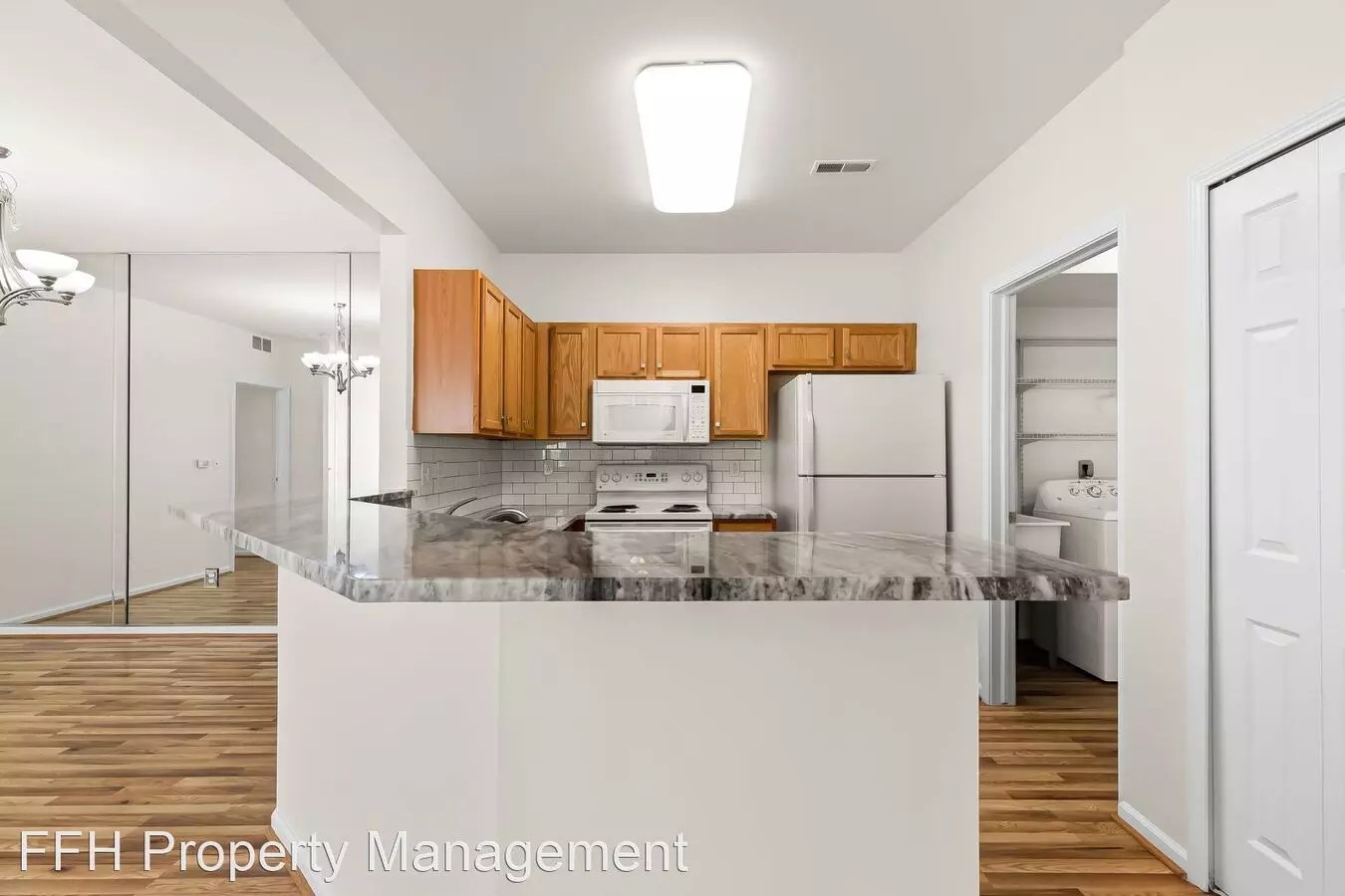 Gorgeous First Floor 2 Bed 2 Bath! Apartment for rent in Commerce Township, MI