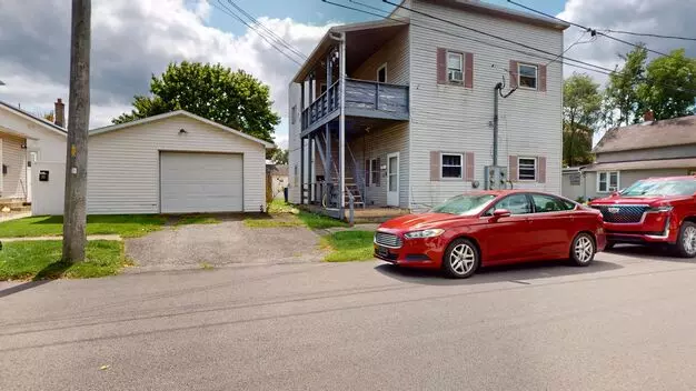34 Auburn St Apartment for rent in Shelby, OH