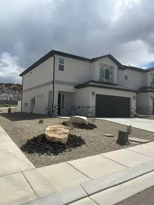 SG231 - 668 E Fiddlers Cove Dr #5 Apartment for rent in Cedar City, UT