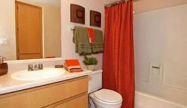 4 of 9 Acacia Pointe Apartment for rent in Glendale, AZ