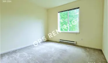 2 of 12 Beautiful Bed 3, Bath 2, Home! House for rent in Bothell, WA