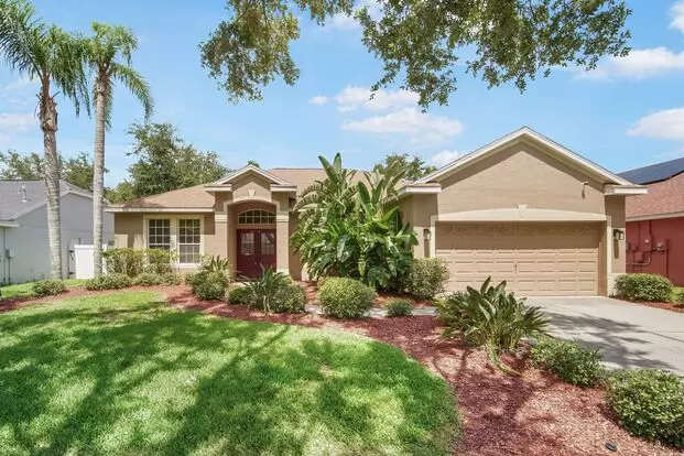 Move In Ready! Welcome To This Beautiful Paradise 3 Bed 2 Bath House With Pool! High Ceilings & Prime Location! Apartment for rent in Brandon, FL Move In Ready! Welcome To This Beautiful Paradise 3 Bed 2 Bath House With Pool! High Ceilings & Prime Location! Apartment for rent in Brandon, FL