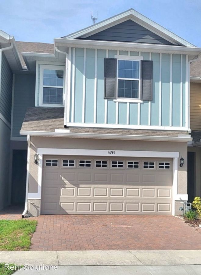 5749 Skytop Dr Lithia, FL House for Rent