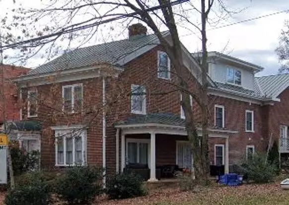 !!!charming 3-bedroom 2 Bath Apartment!!! Prime Location!!! 14th St 2026-2027 Apartment for rent in Charlottesville, VA !!!charming 3-bedroom 2 Bath Apartment!!! Prime Location!!! 14th St 2026-2027 Apartment for rent in Charlottesville, VA