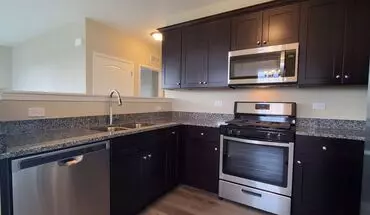 4 of 19 4448 Timber Ridge Ct House for rent in Joliet, IL