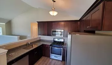 4 of 18 Douglas Fir-2br/2ba Rental Home-second Floor Apartment for rent in Joliet, IL