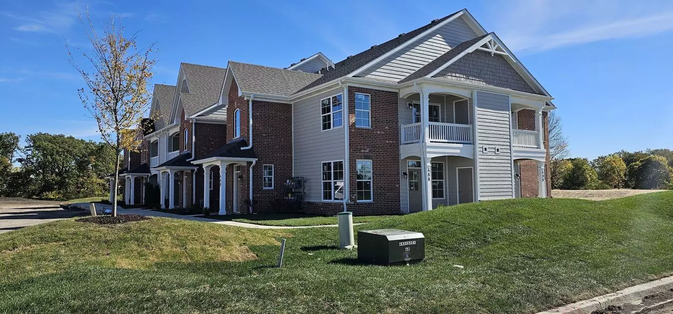 Douglas Fir-2br/2ba Rental Home-second Floor Apartment for rent in Joliet, IL